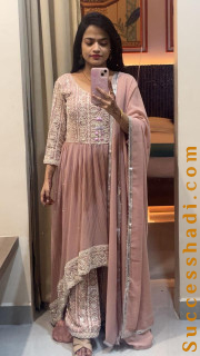 Dr Shaikh  Heena